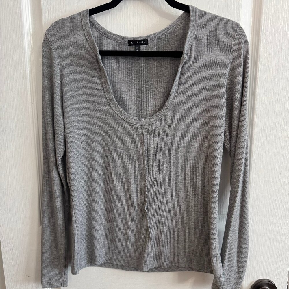 Dynamite Grey Ribbed Long Sleeve Top – Everyday Essential
